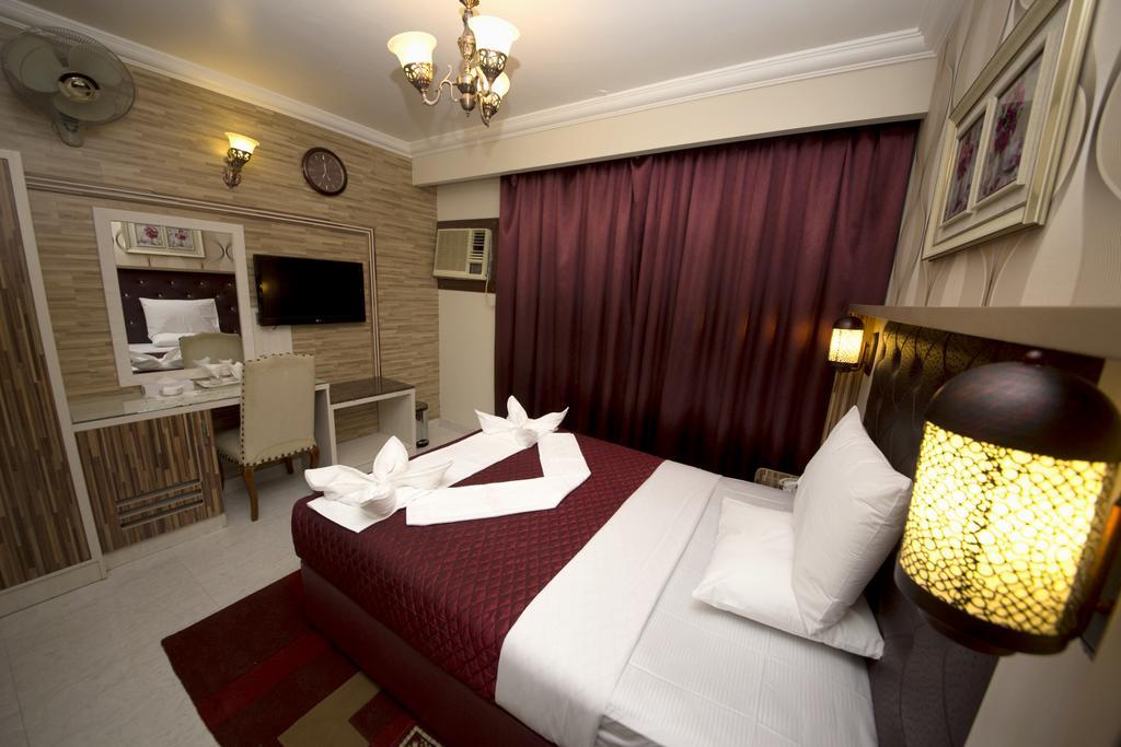 Sutchi Hotel Dubai Exteriör bild