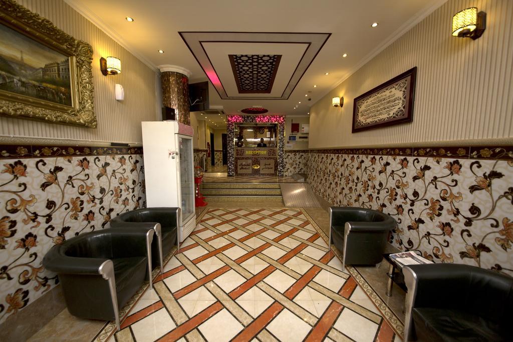 Sutchi Hotel Dubai Exteriör bild